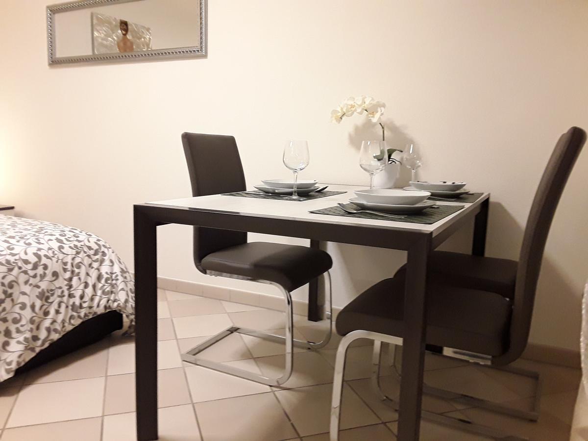 Holidays Homes Il Folletto Quartino Exterior foto