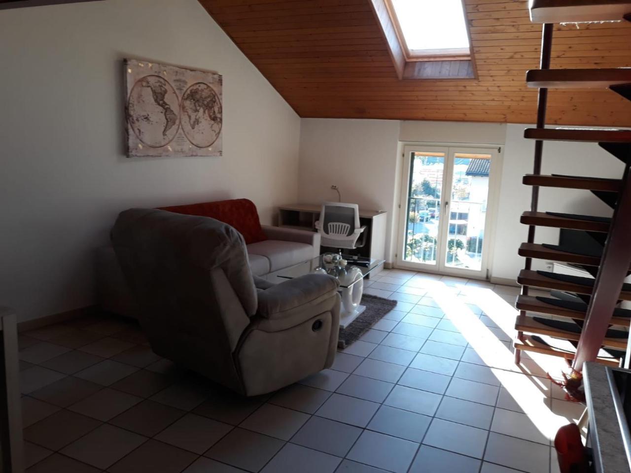 Holidays Homes Il Folletto Quartino Exterior foto
